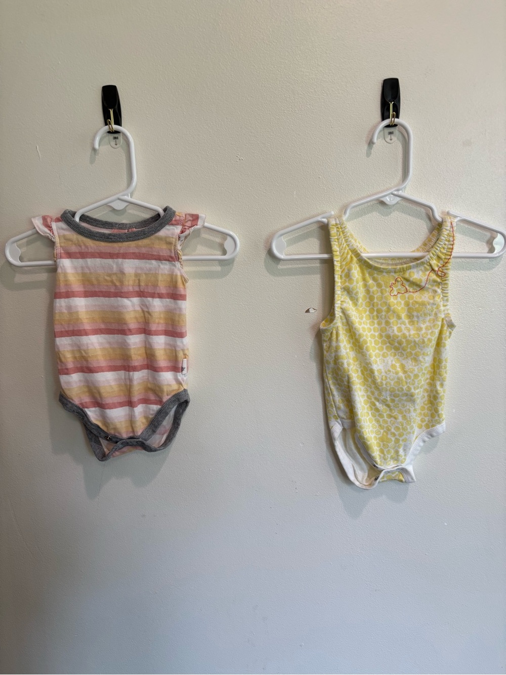 Burt’s Bees Baby tank top girl 0-3 months summer baby girl